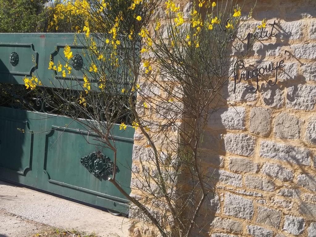B&B Le Petit Frigouye Rochefort-du-Gard Dış mekan fotoğraf